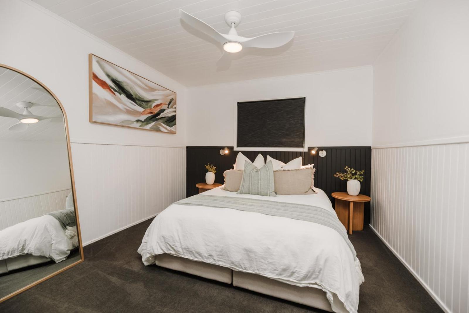Cabins At Lovedale Wedding Chapel Extérieur photo